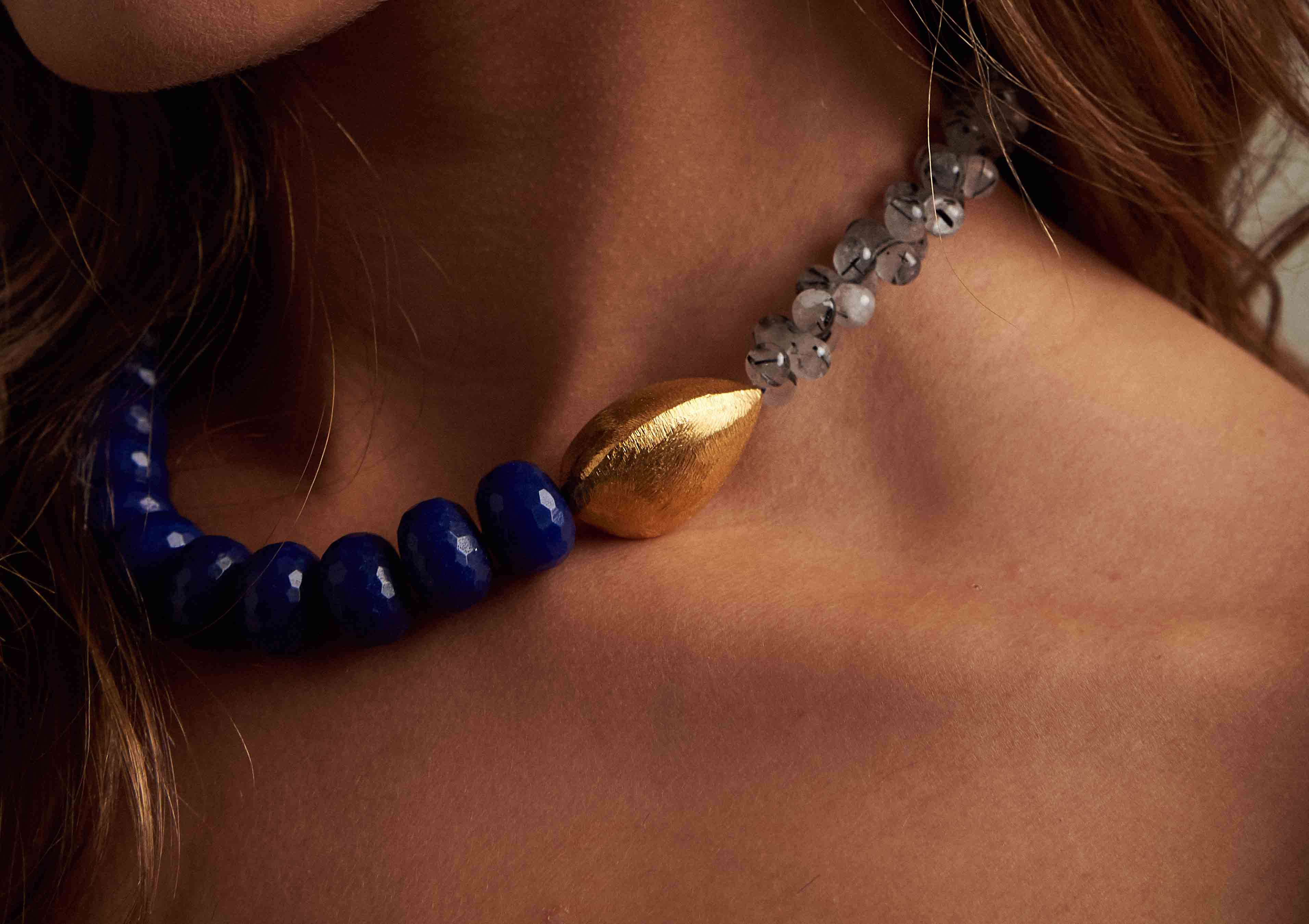 Kohatu-Petros-Blue-Bubble-necklace